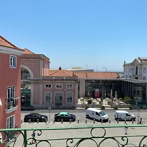 Apartment Alfama With Balcony, Lisbon