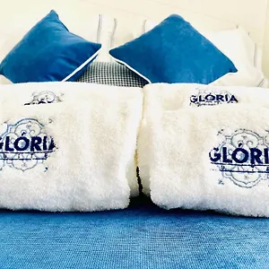 Gloria 10 Deluxe Frühstückspension
