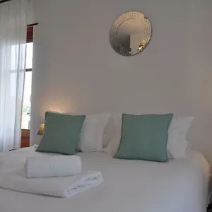2* Гостевой дом Casa Amarela Belem